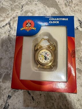 Warner Bros. Gold Tweety & Sylvester Mini Alarm Clock